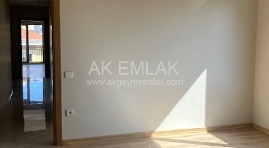 Kiralık